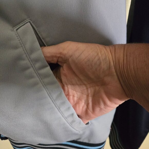 Quicksilver 90s Full Zip Logo Embroidered Mock Neck Track Jacket Pockets Size L - Picture 4 of 7